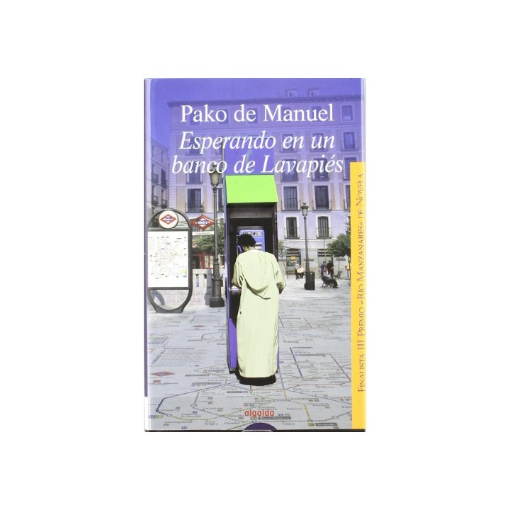 Esperando En Un Banco De Lavapies